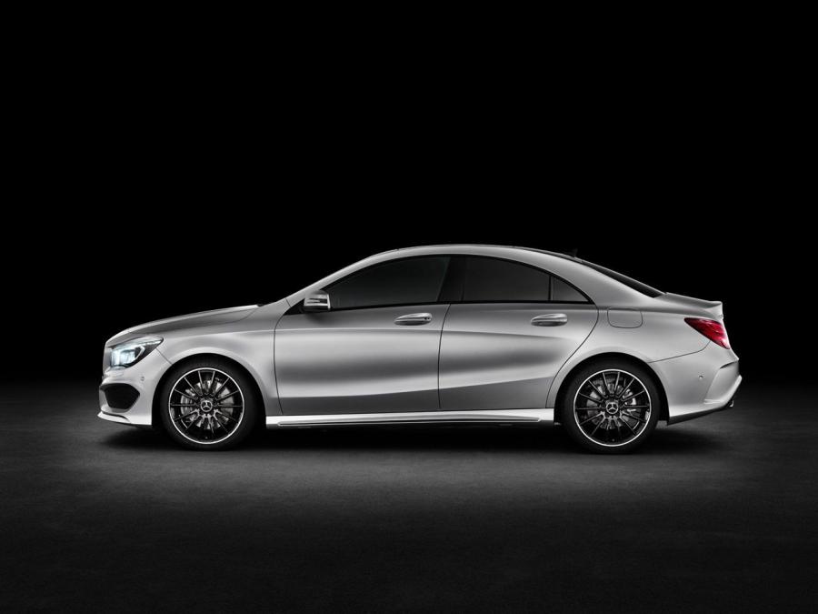 Mercedes-Benz CLA250 2014 года  (фото 9 из 69)